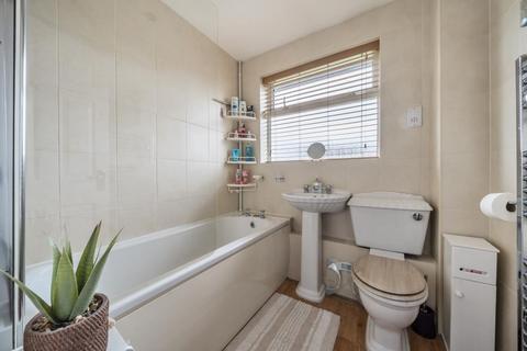 136 Burwell Meadow, Witney, OX28 5JJ