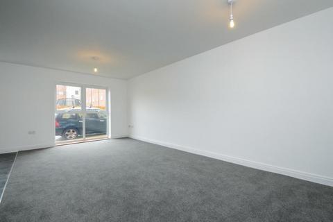 19 Boldison Close, Aylesbury, HP19 8JL