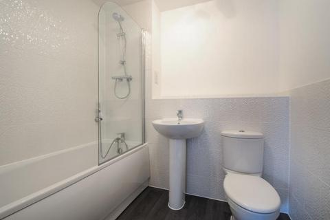19 Boldison Close, Aylesbury, HP19 8JL