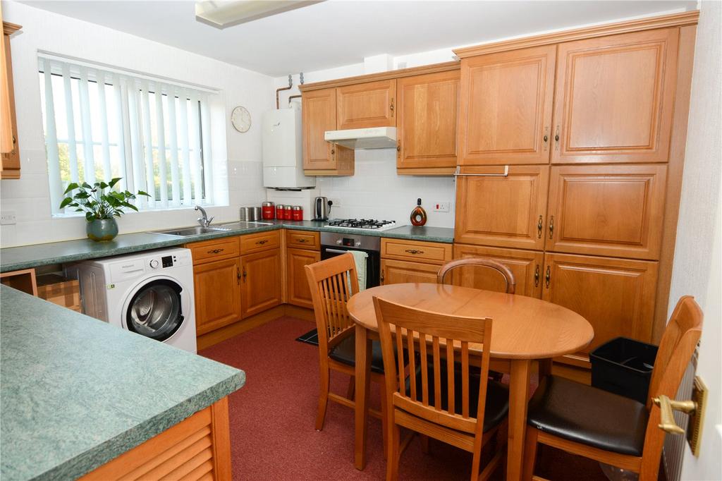 Maryland Drive, Northfield, Birmingham, B31 2 bed apartment £165,000