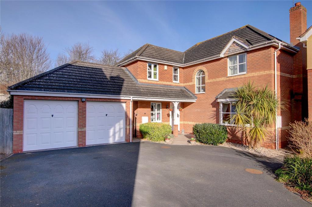 Swan Drive, Droitwich... 4 bed detached house £480,000