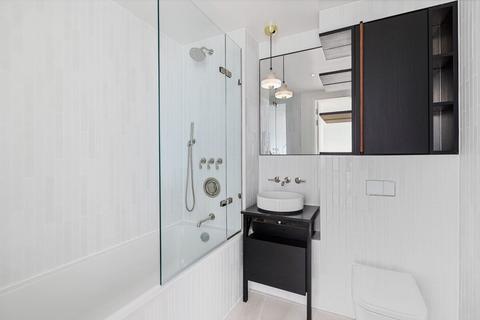 Flat 9, 7 Long Street, London, E2 8GS