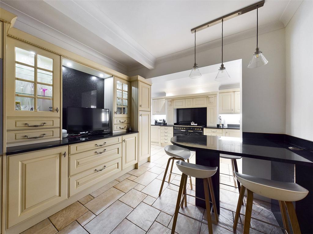 Kitchen/Breakfast