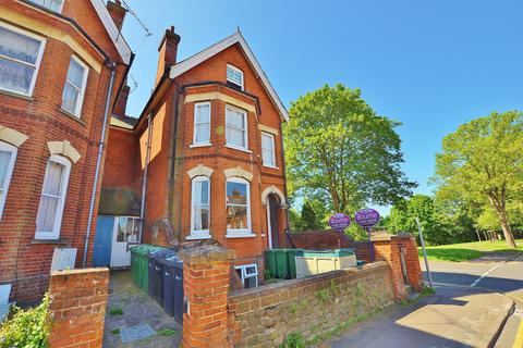 undefined, York Road, Guildford, Surrey, GU1