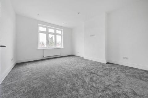 17 Eden Way, Beckenham, BR3 3DN