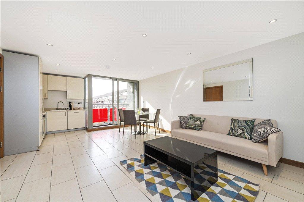 Kitchen/Reception