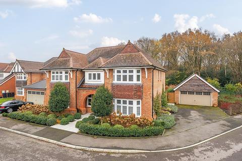 51 Jopling Road, Bisley, Woking, GU24 9FN