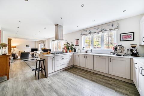51 Jopling Road, Bisley, Woking, GU24 9FN