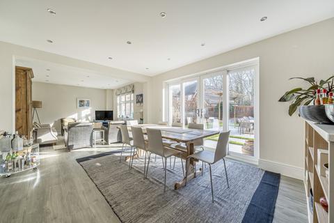 51 Jopling Road, Bisley, Woking, GU24 9FN