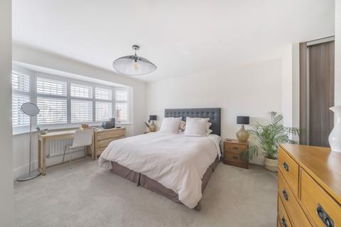 51 Jopling Road, Bisley, Woking, GU24 9FN