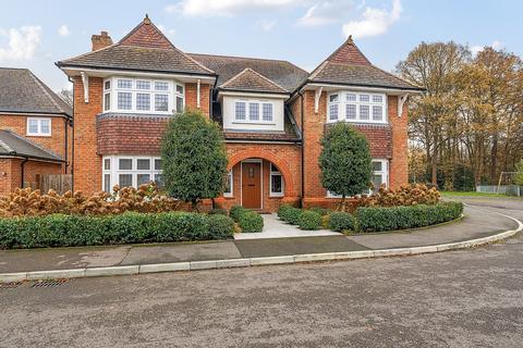 51 Jopling Road, Bisley, Woking, GU24 9FN