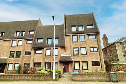 2 bedroom flat to rent, Dalrymple Loan, Musselburgh, East Lothian, EH21