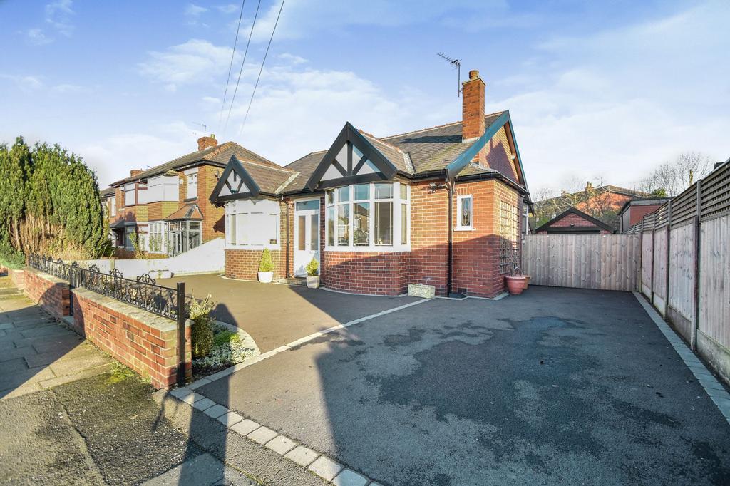 Spring Grove, Whitefield, M45 3 bed detached bungalow for sale £460,000