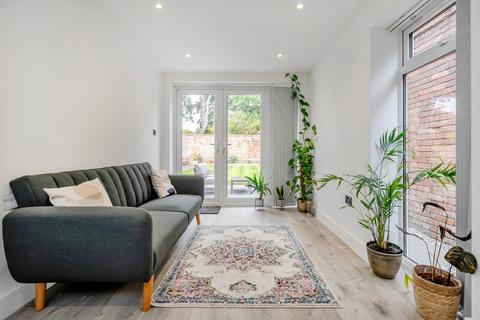 undefined, Oakmount Avenue, Highfield, Southampton, Hampshire, SO17