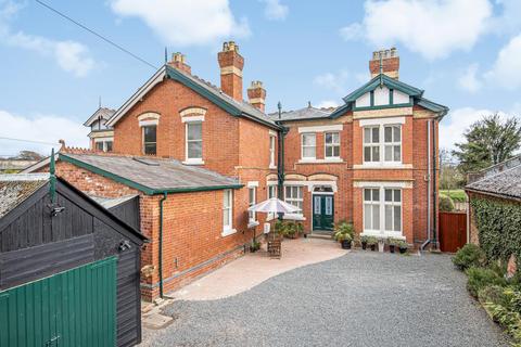 35 Greyfriars Avenue, Hereford, HR4 0BE