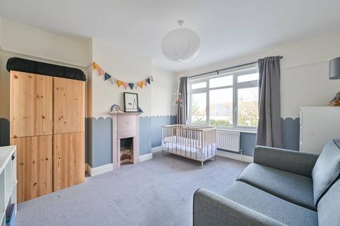 106 Semley Road, London, SW16 4PJ