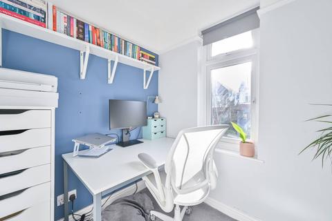 106 Semley Road, London, SW16 4PJ