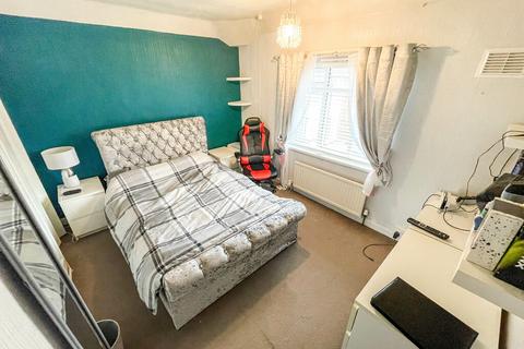236 Sturdee Road, Leicester, LE2 9DB