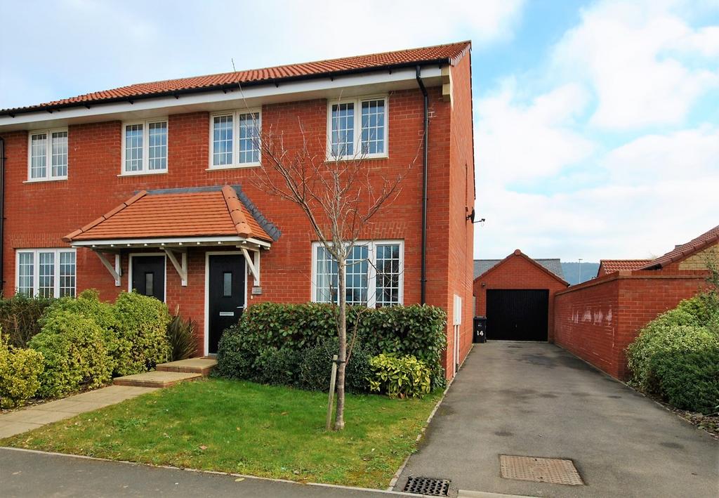 Littlewood Way, Cheddar, BS27 3 bed semidetached house for sale £325,000