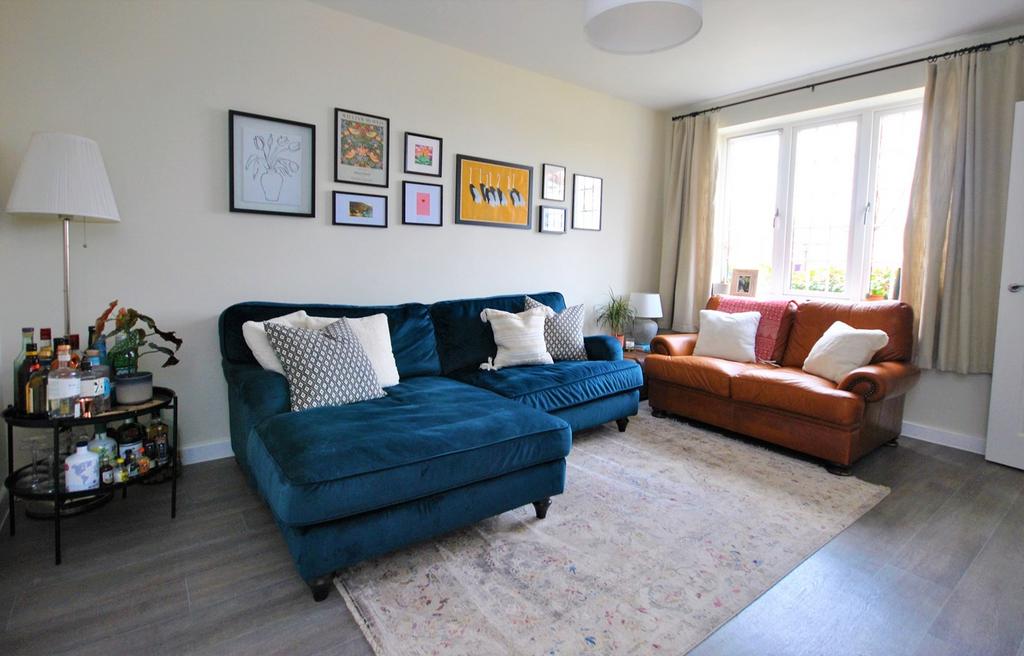 Littlewood Way, Cheddar, BS27 3 bed semidetached house for sale £325,000