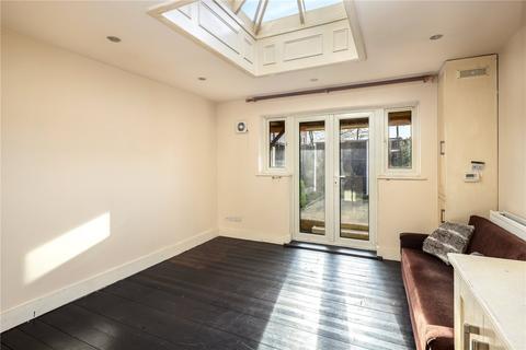 152 Faringford Road, London, E15 4DF