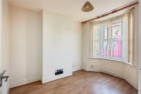 152 Faringford Road, London, E15 4DF