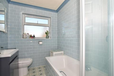 59 Frances Road, London, E4 9DL
