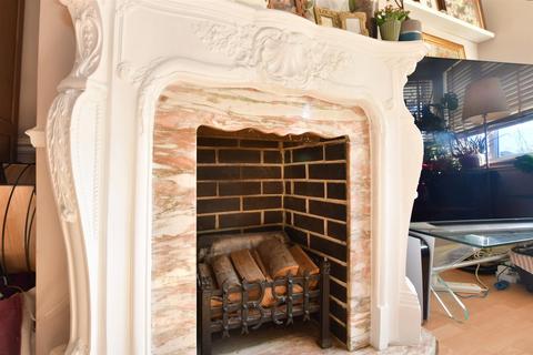 59 Frances Road, London, E4 9DL