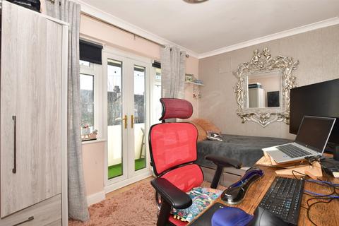 59 Frances Road, London, E4 9DL