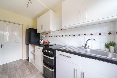 34 Eden Road, Beckenham, BR3 4AT