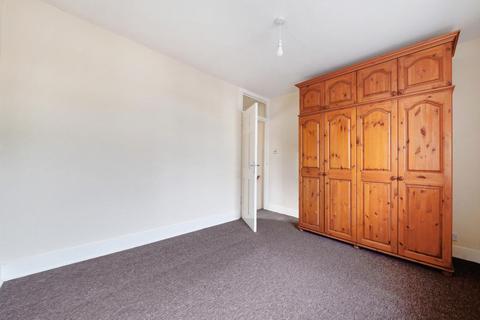 34 Eden Road, Beckenham, BR3 4AT