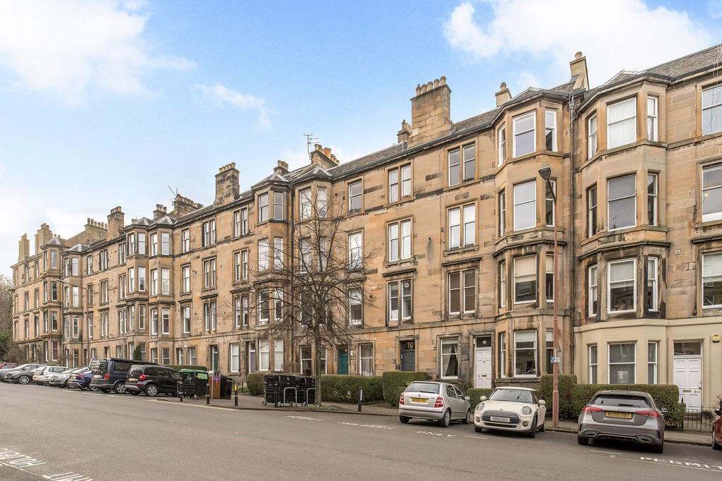 16 (1F3), Wellington Street... 1 bed flat £280,000
