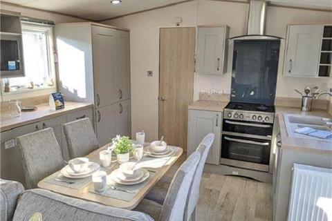 3 bedroom static caravan for sale, Breydon Water Holiday Park