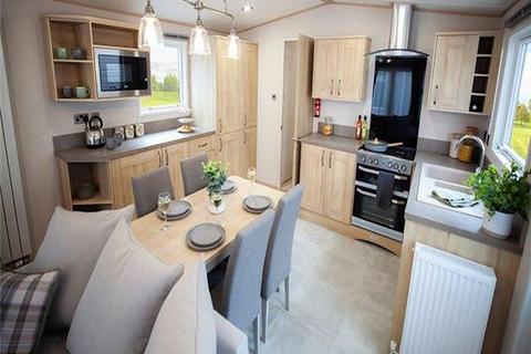 3 bedroom static caravan for sale, Breydon Water Holiday Park