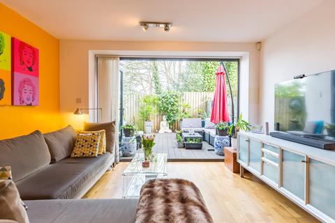 2 bedroom flat for sale - Furze Lodge, Woolwich SE18
