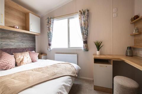 3 bedroom static caravan for sale, Lizard Point Holiday Park