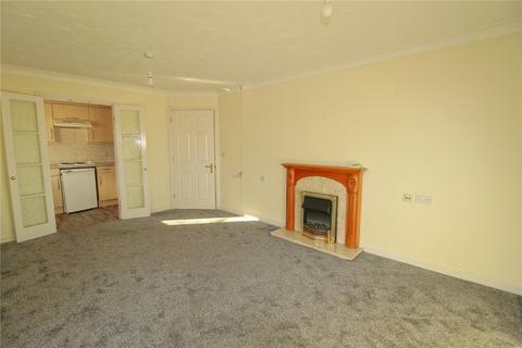 2 bedroom apartment for sale - Regal Court, Trowbridge