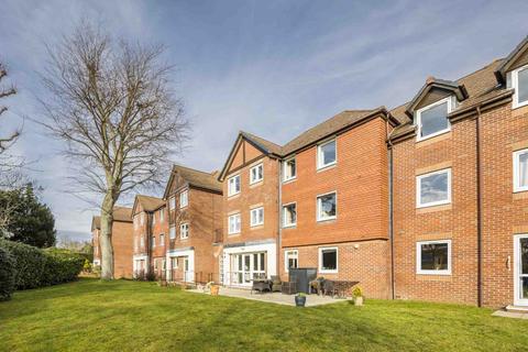 1 bedroom flat for sale - Weston Court, Farnham Close, London, N20