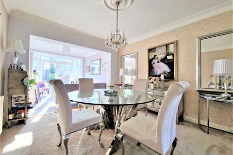 150 Herent Drive, Ilford, IG5 0HH