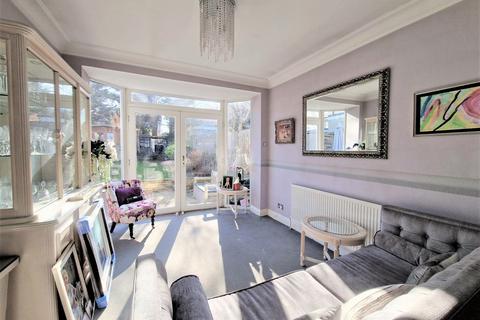 150 Herent Drive, Ilford, IG5 0HH