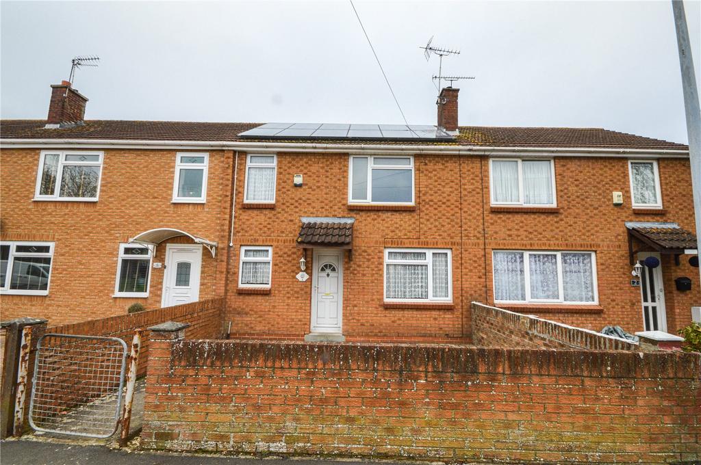 Davenham Close, Swindon, Wiltshire, SN3 3 bed terraced house £210,000