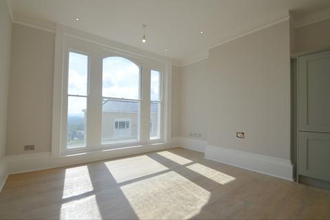 2 bedroom apartment to rent, 2A Queens Drive, Malvern, Worcestershire, WR14 4RE