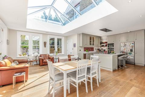 undefined, Hampton Road, Teddington, TW11