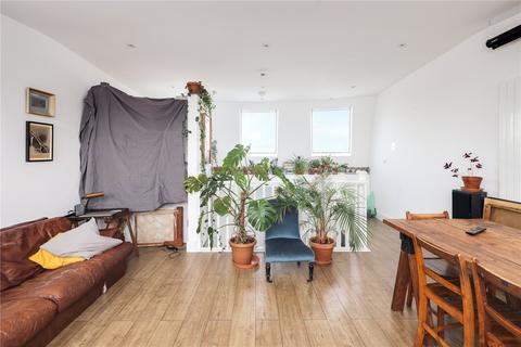 Flat 5, 100 Chatsworth Road, London, E5 0LS