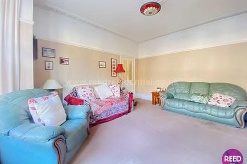 1 bedroom flat for sale, Cranley Road, Westcliff On Sea