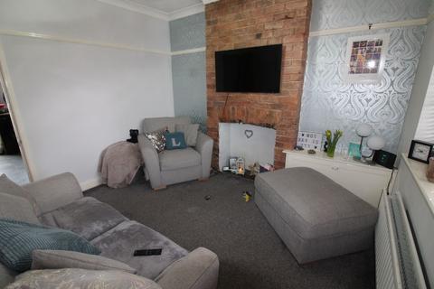 2 bedroom semi-detached house to rent, Orchard Street, Kimberley, Nottingham