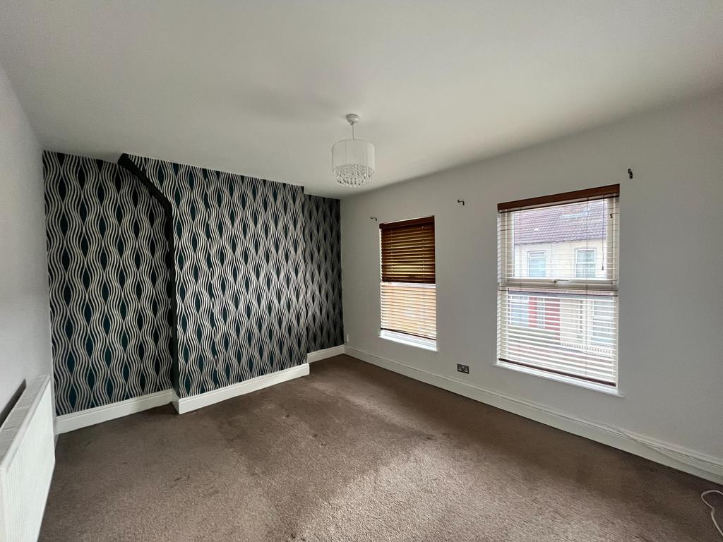 Rosthwaite Road, West Derby... 3 bed terraced house £825 pcm (£190 pw)