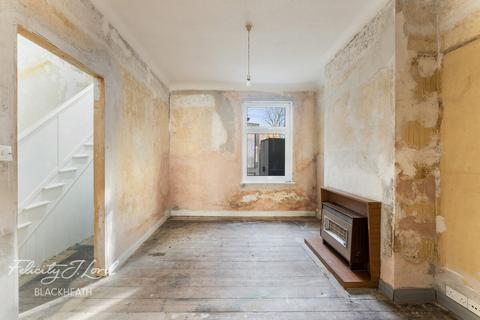 13 Willenhall Road, London, SE18 6TY