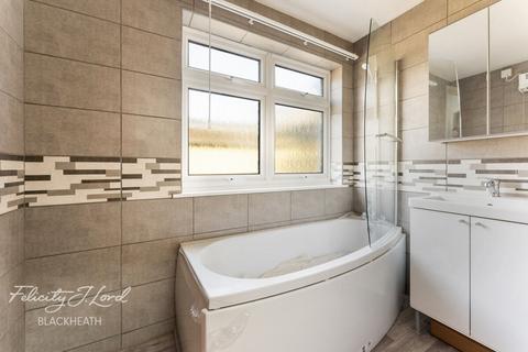 13 Willenhall Road, London, SE18 6TY