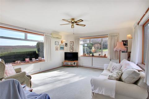 8 Warren View, Shorne, Gravesend, DA12 3EJ